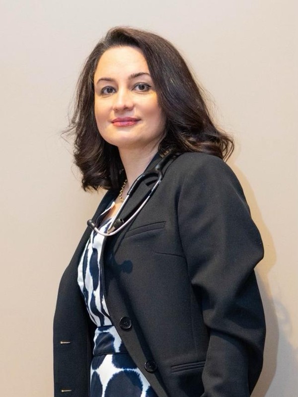 Dr. Mitra Nabizadeh, MD - Family Physician at MediOne Physicians
